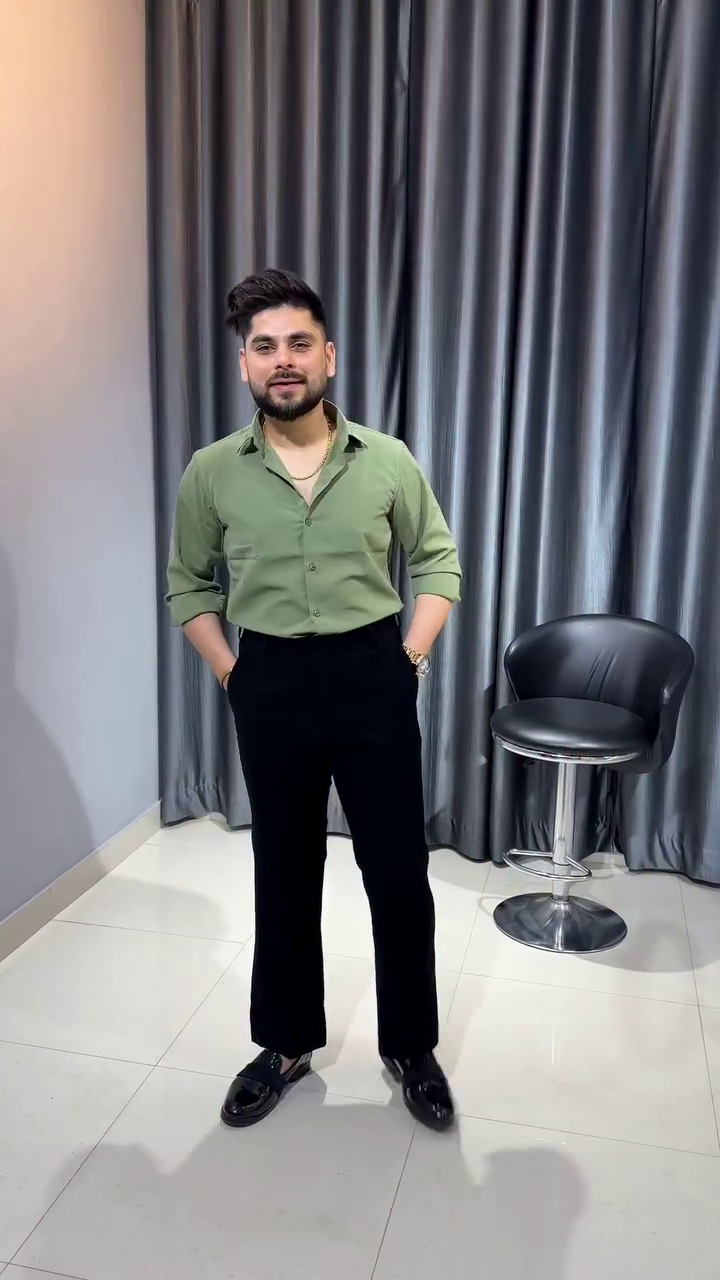 🤎 Classic Mocha Slim-Fit Shirt – Effortless Elegance for the Modern Man ✨👔