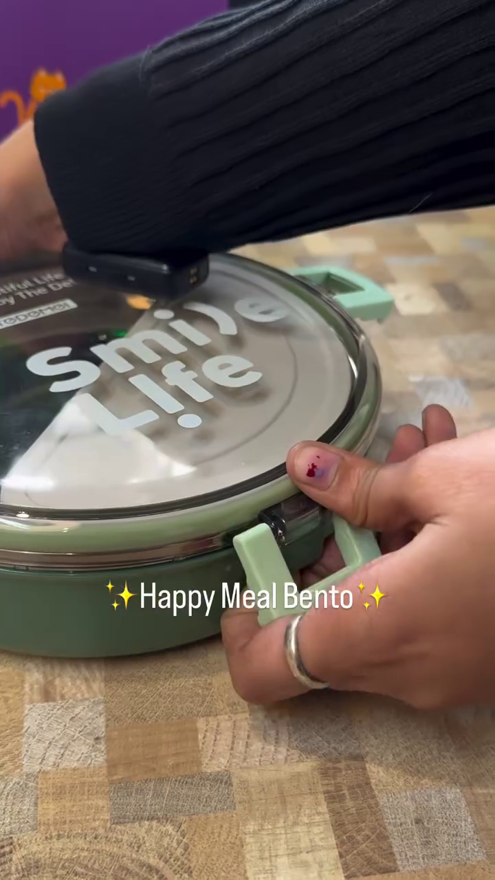 🍱✨ Happy Meal Bento – Smile Life Lunch Box ✨🍱