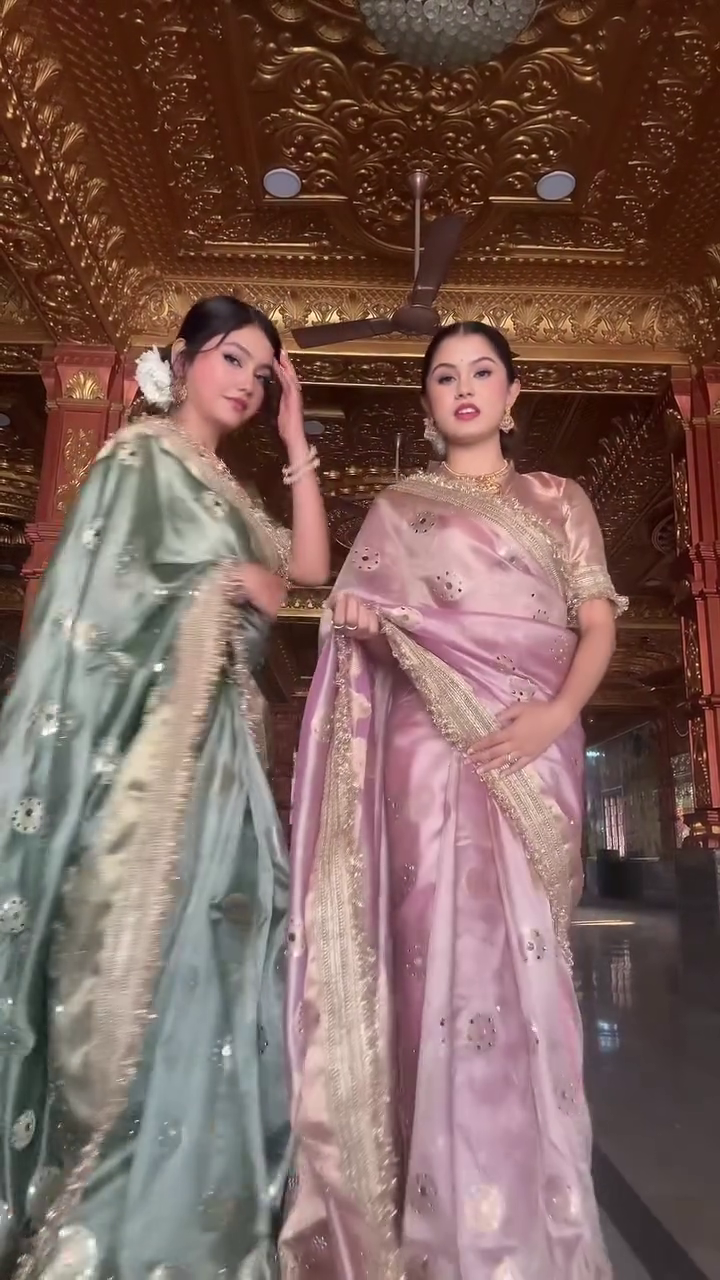 🌸 Dusty Pink Embroidered Saree