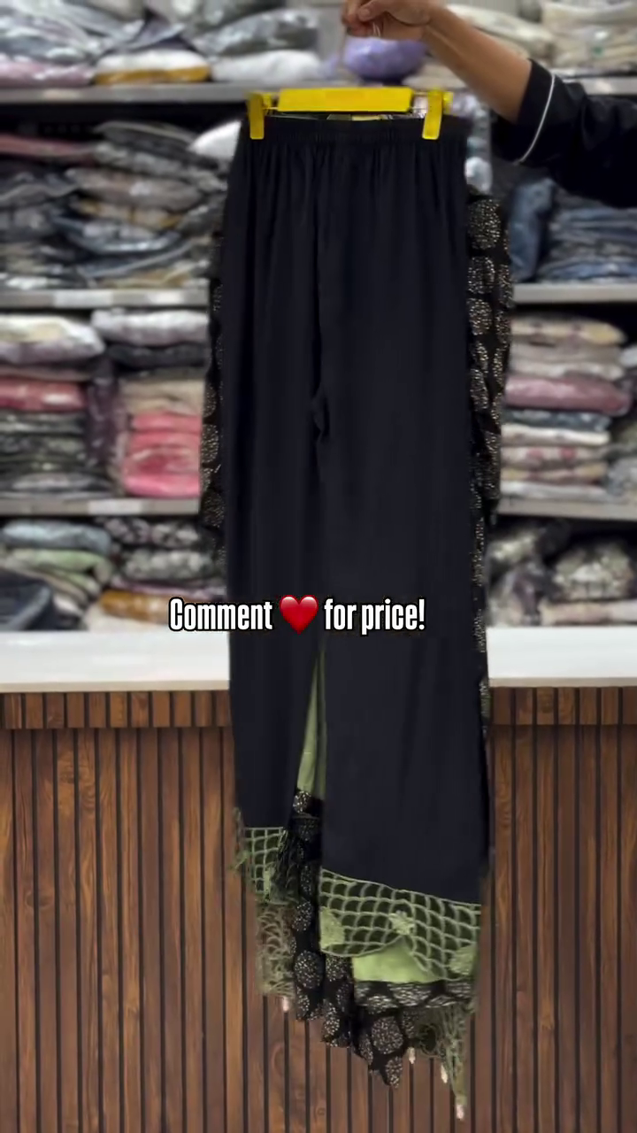 Women’s Printed Kurti with Embroidered Net Dupatta