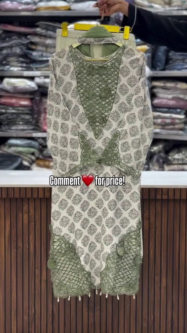 Women’s Printed Kurti with Embroidered Net Dupatta