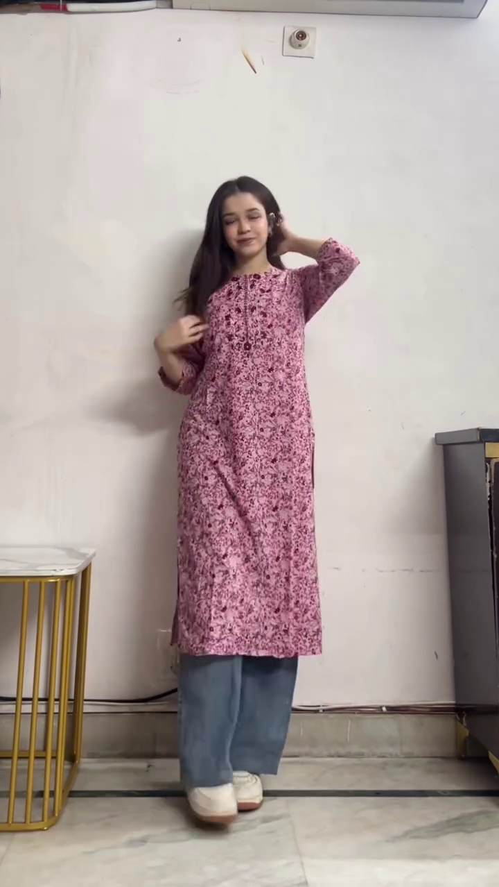 Red Floral Straight Kurta with Wide-Leg Jeans