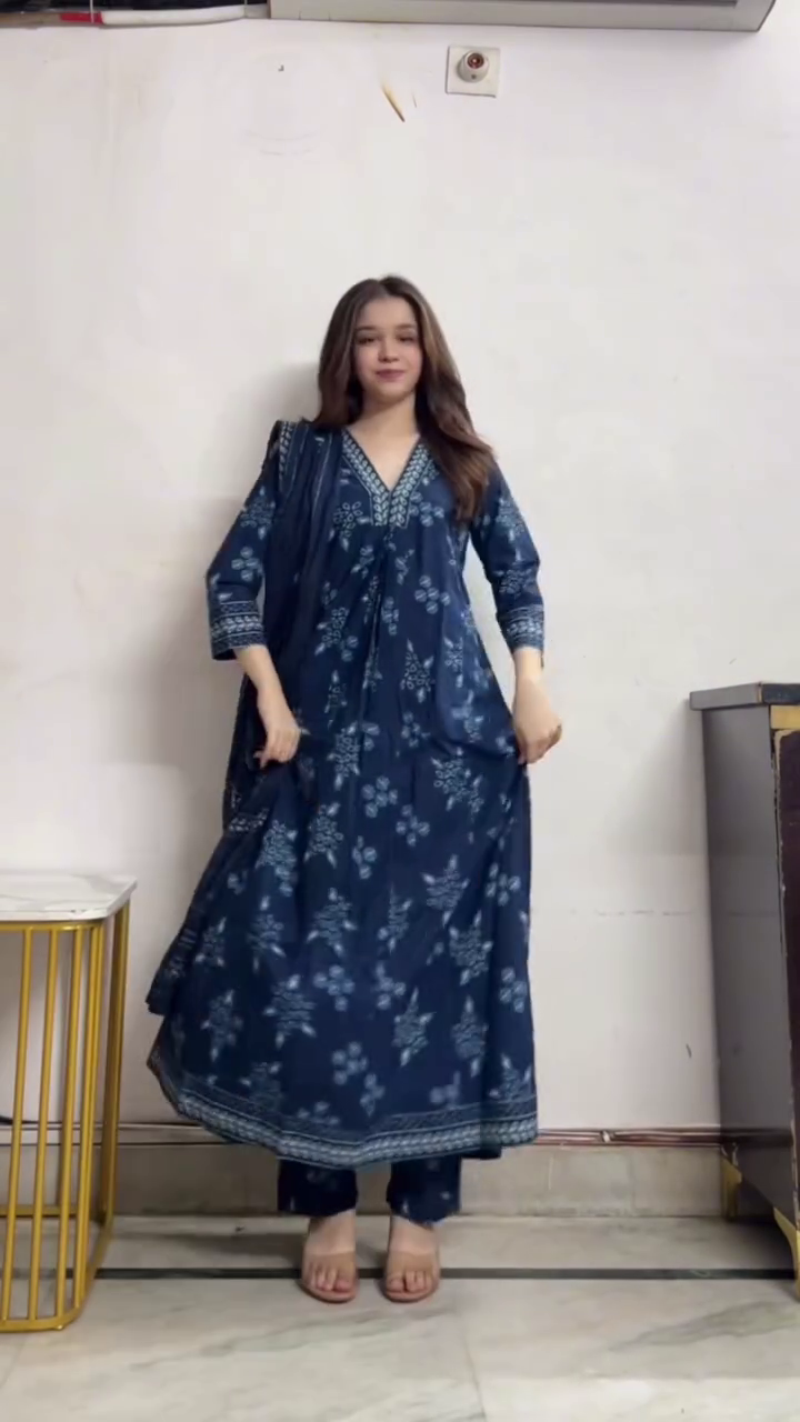Navy Blue Printed Kurta Set