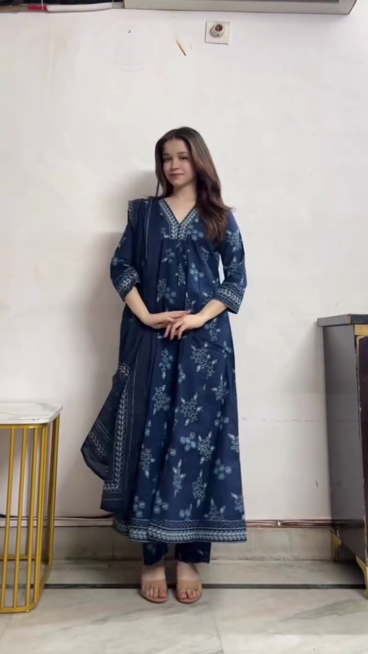 Navy Blue Printed Kurta Set