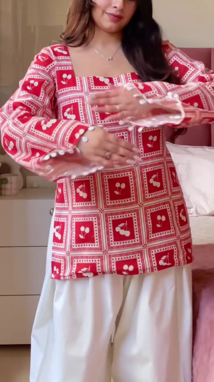 Chic Floral Printed Designer Top for Women